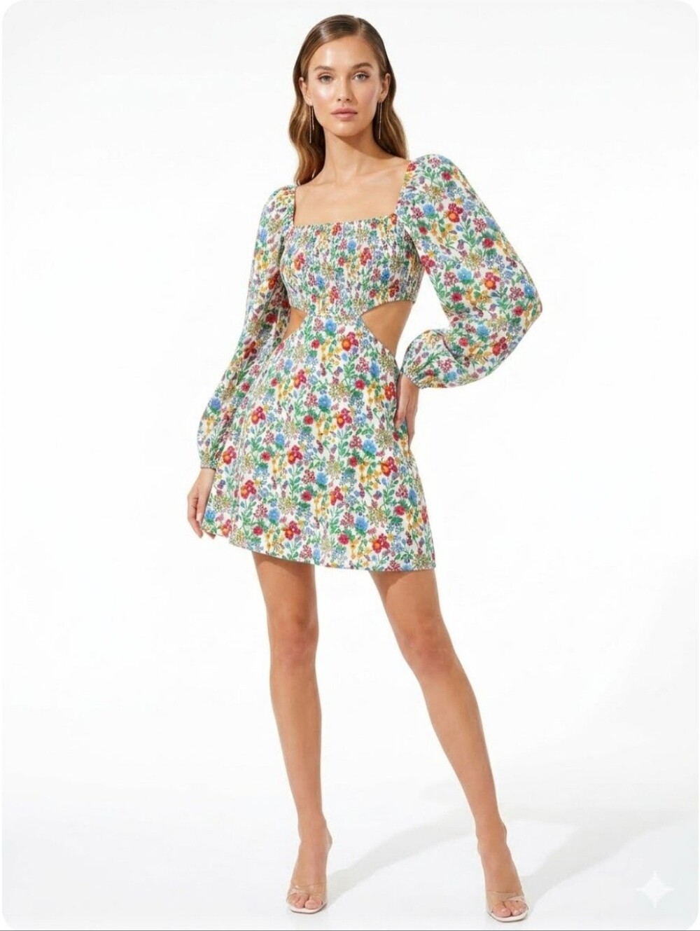 Vestique Floral Mini Dress NWT Size S Long Puff Sleeve Cut Out Smocked Отправлен
